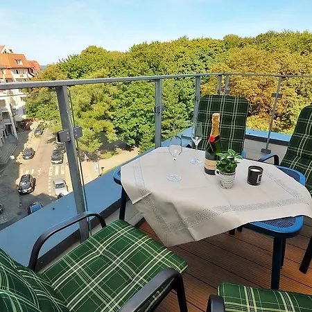Nadmorskie Tarasy Nemo - Latarnia Morska - Port Apartment