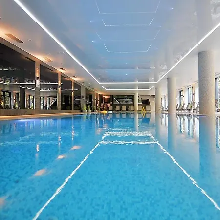 Apartment Nadmorskie Tarasy Nemo - Latarnia Morska - Port *