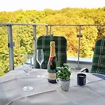 Nadmorskie Tarasy Nemo - Latarnia Morska - Port Apartment