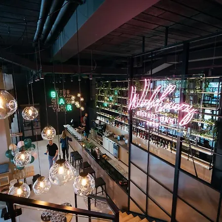 Nadmorskie Tarasy Nemo - Latarnia Morska - Port