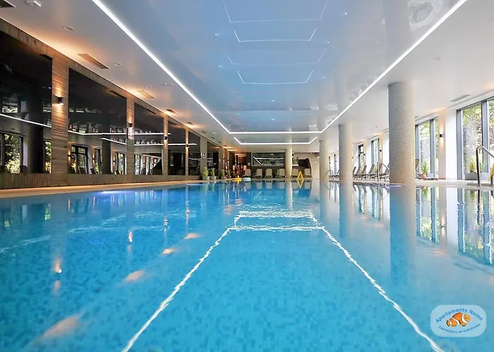 Apartment Nadmorskie Tarasy Nemo - Latarnia Morska - Port *