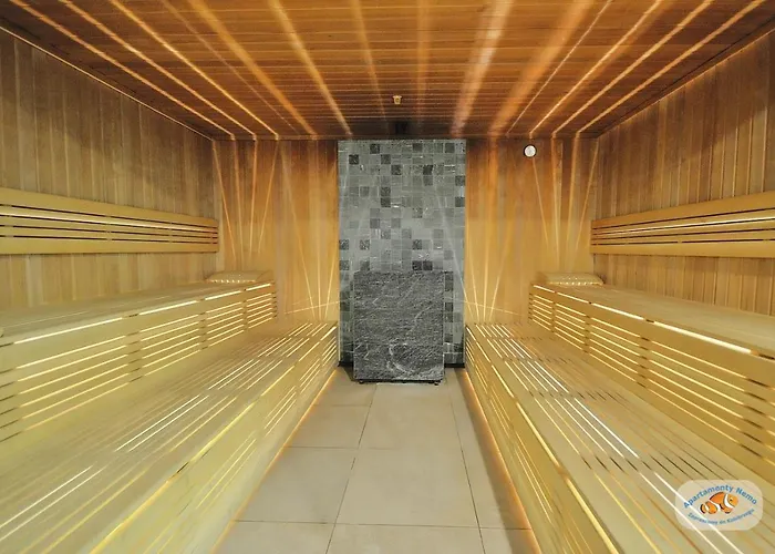 Nadmorskie Tarasy Nemo - Latarnia Morska - Port Kolobrzeg