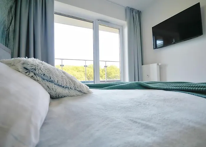 Nadmorskie Tarasy Nemo - Latarnia Morska - Port * Kolobrzeg